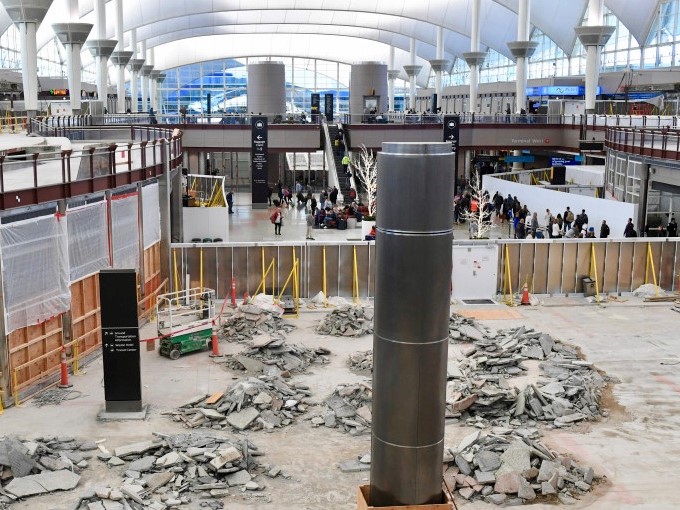 Featured McCain Walls at Denver International Airport (DEN) - The Great Hall