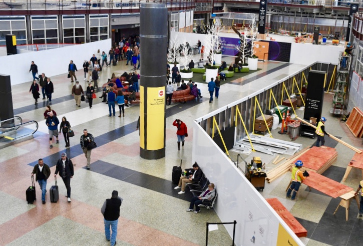 Featured McCain Walls at Denver International Airport (DEN) - The Great Hall